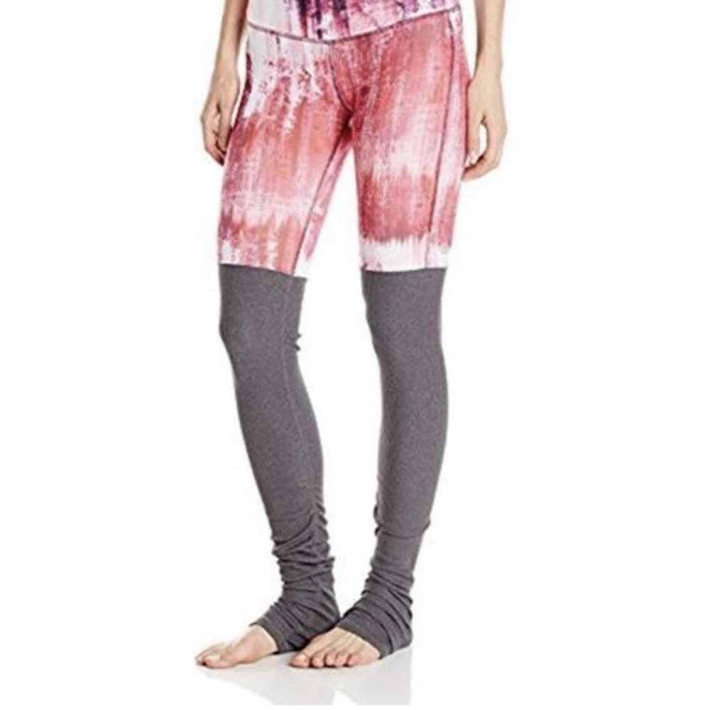 ALO Yoga Pink and Gray Leggings A0281